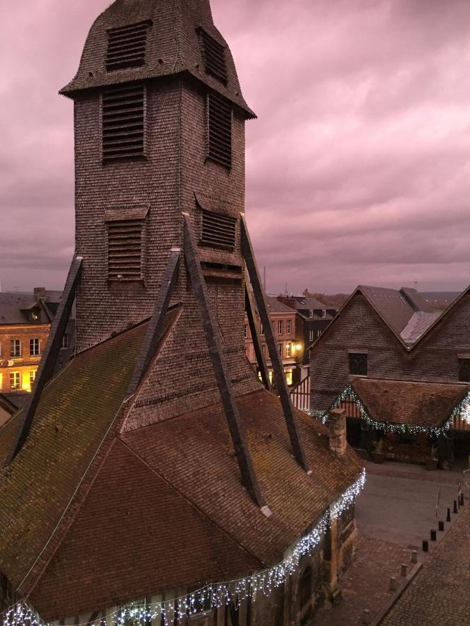 Au Coeur De Sainte Catherine 翁弗勒尔 外观 照片